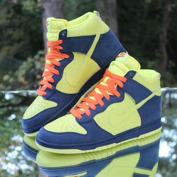Nike Dunk High The Simpsons 2009 - Picture 4 of 16